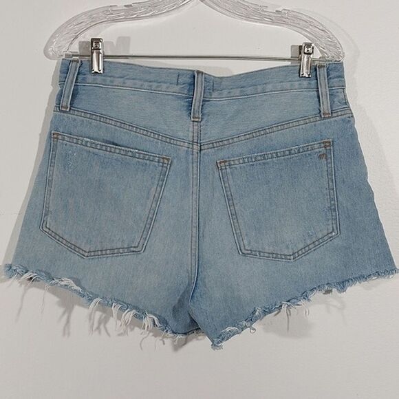 Madewell Button Fly Relaxed Denim Shorts Size 28 Frayed Hem Distressed Pockets - Picture 6 of 12